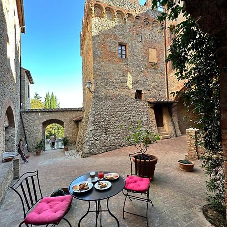 Castel Pietraio Villa Monteriggioni Exteriör bild